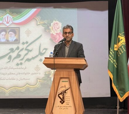 بخشدار خارگ: سپاه در جزیره همواره همراه مردم بوده است