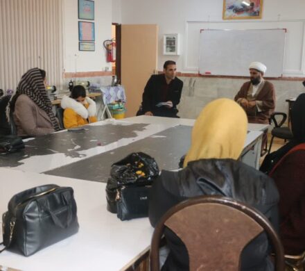 سبزی: خانواده سنگ بنای اصلی تربیت نسل جوان و جامعه اخلاقمدار است