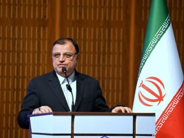 استاندار گلستان: دستگاه‌های اجرایی از دانشگاه‌ها عقب مانده‌اند