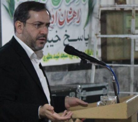 جبرائیلی: «مرگ بر آمریکا» شعار تبلیغاتی نشود