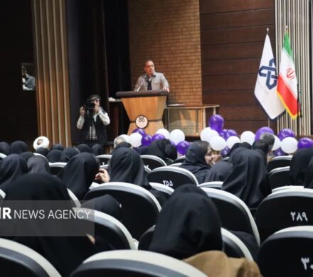 دانشجویان مسیر توسعه علمی و اجتماعی کشور را هموار میکنند