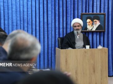 «اعتکاف» پُلی به سوی معنویت؛ انتظار معجزه فوری از جوانان نداشته باشید