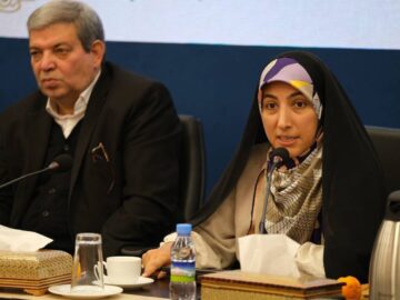 بهروز آذر: رفع موانع شکوفایی زنان را مأموریت قطعی خود میدانیم